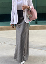 Load image into Gallery viewer, Plaid skirt
