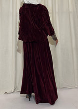 Load image into Gallery viewer, Puffy
