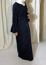 Load image into Gallery viewer, Extra striped
