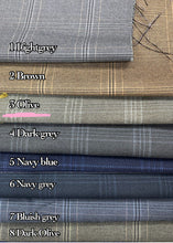 Load image into Gallery viewer, Plaid skirt
