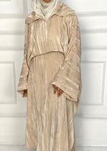 Load image into Gallery viewer, Flow
