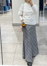 Load image into Gallery viewer, Plaid skirt
