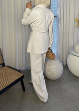 Load image into Gallery viewer, Trench set
