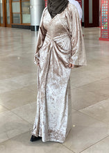 Load image into Gallery viewer, Sand
