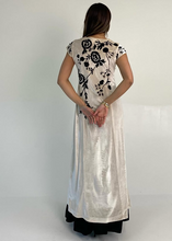 Load image into Gallery viewer, Floria
